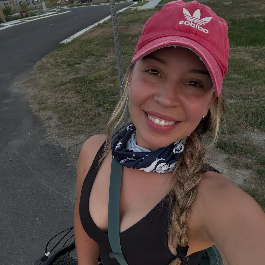 Nicole Bonnett, paseadora de Akimba